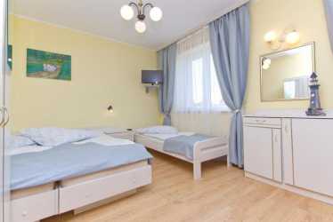 Dom Wczasowy IRENA -  Karwia, dojazd autokarem